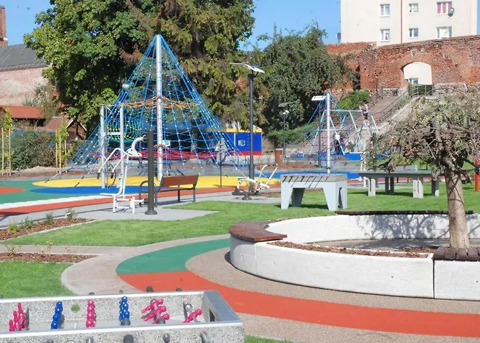 住宿加早餐酒店 51 Pasłęk